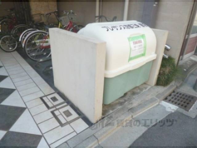 ゴミ置き場