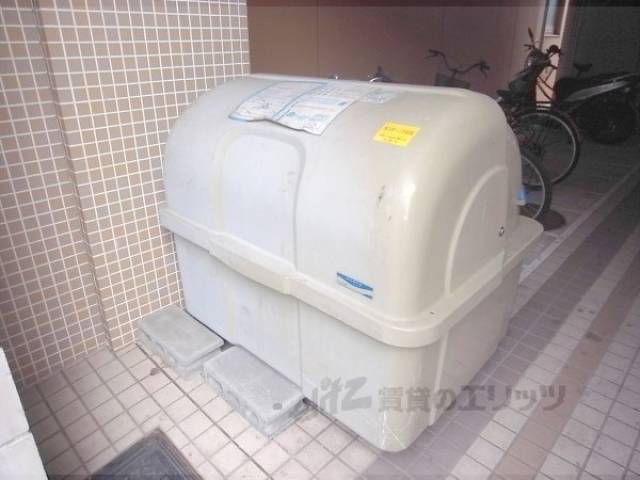 ゴミボックス　マンション専用で嬉しいです。