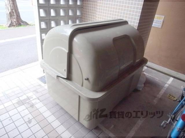 ゴミボックス