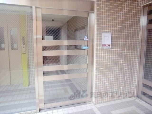 オートロック　自動ドア