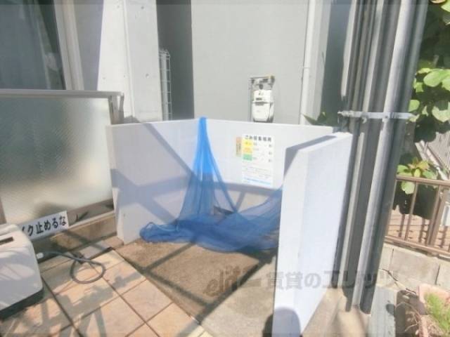 ゴミ置き場