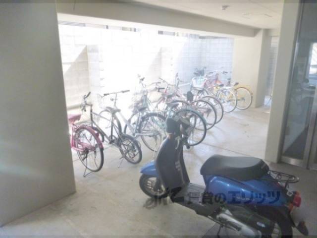駐輪場