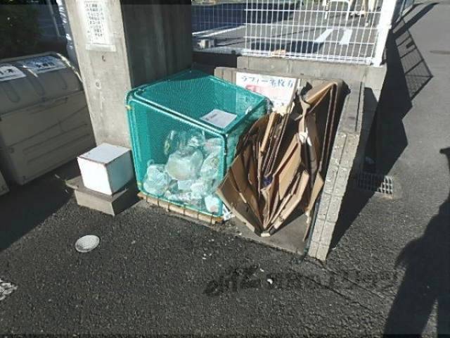 ゴミ置き場