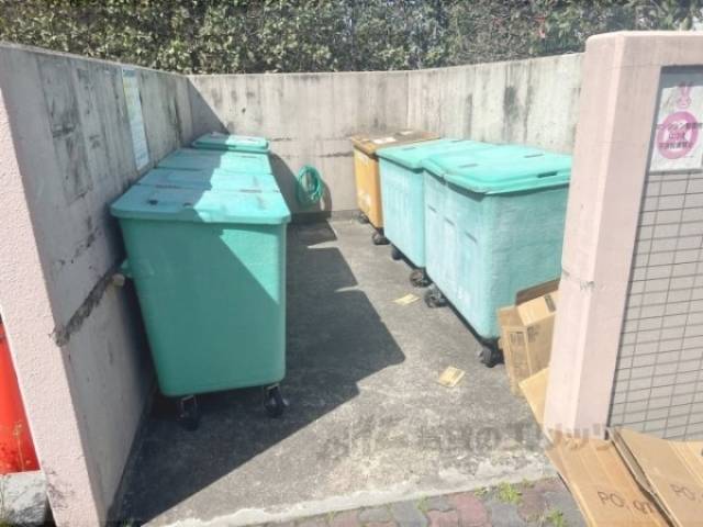 ゴミ置き場