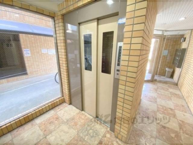 エレベーター