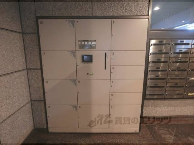 宅配ボックス