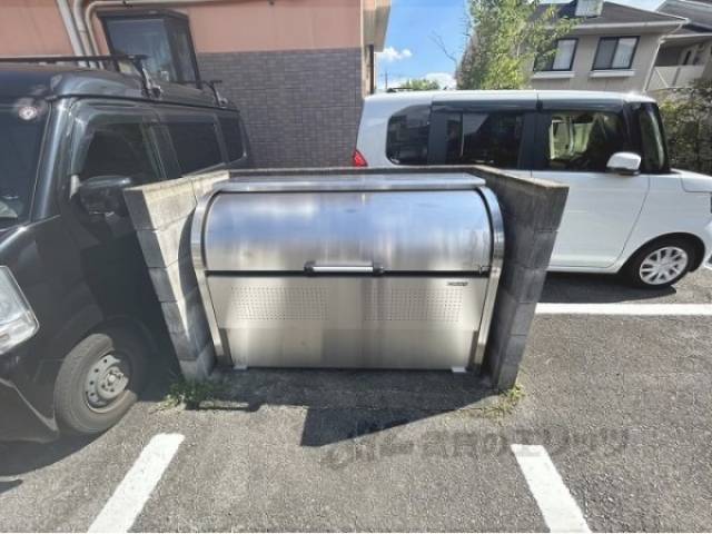 ゴミ置き場
