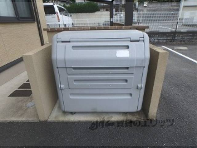 ゴミ捨て場