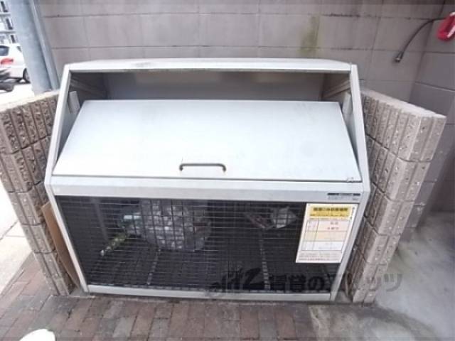 ゴミ捨て場