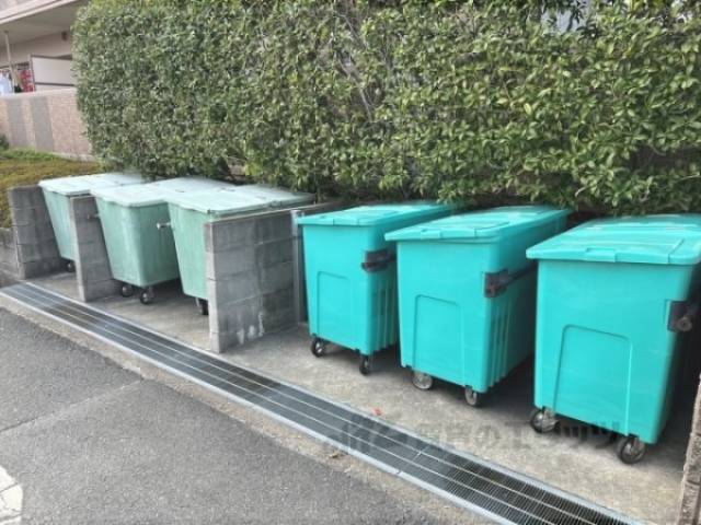 ゴミ置き場