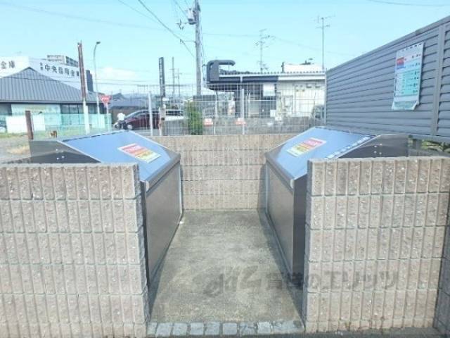 ゴミボックス