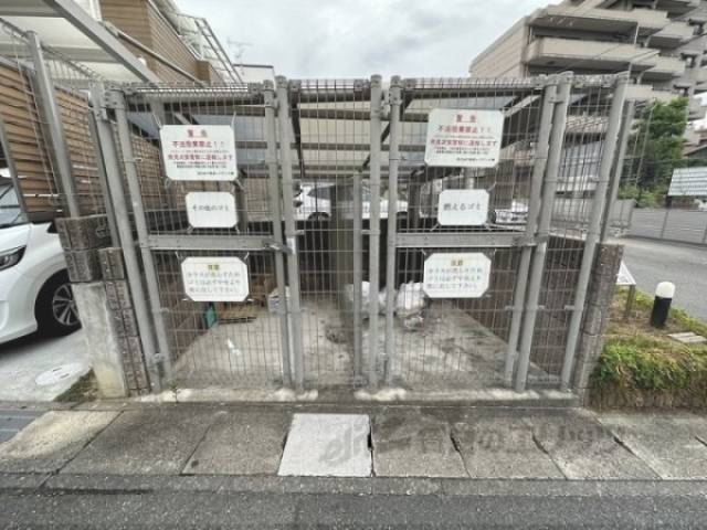 ゴミ置き場