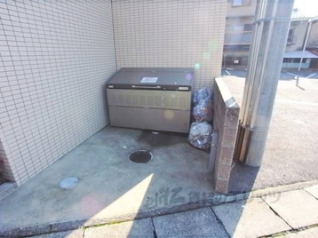 ゴミ箱