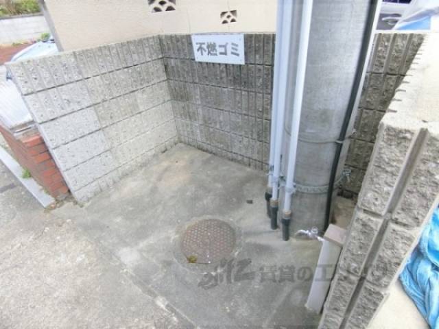 ゴミ置き場