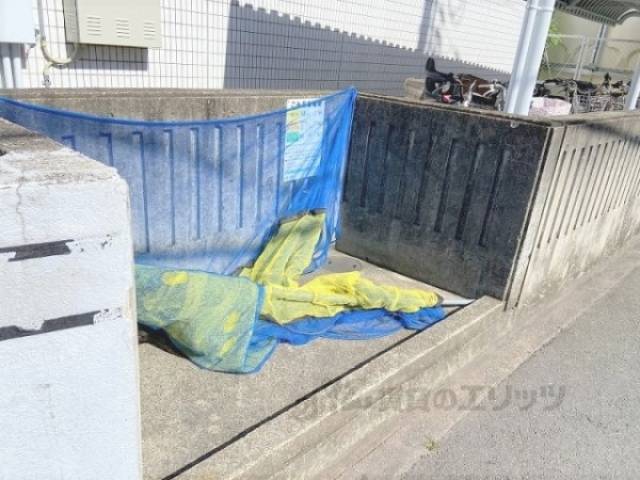 ゴミ置き場