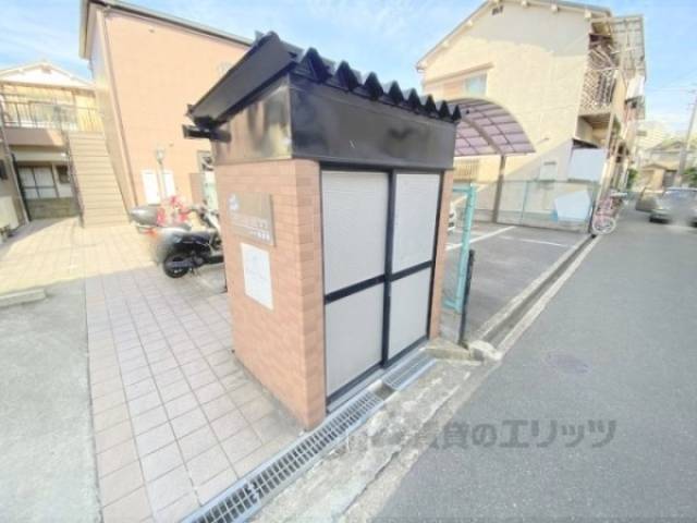 ゴミ置き場