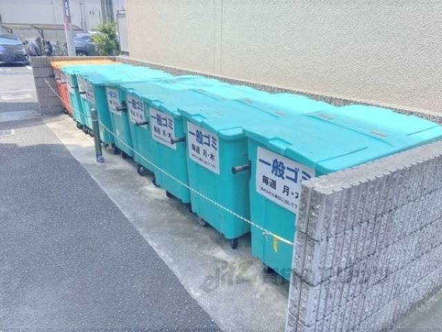 ゴミ置き場