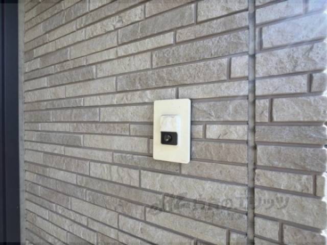 ゴミ置き場　ドアベル