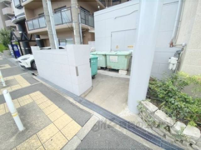 ゴミ置き場