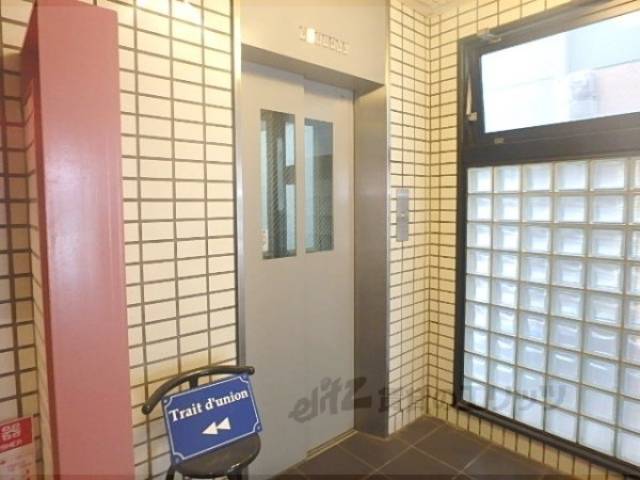 エレベーター