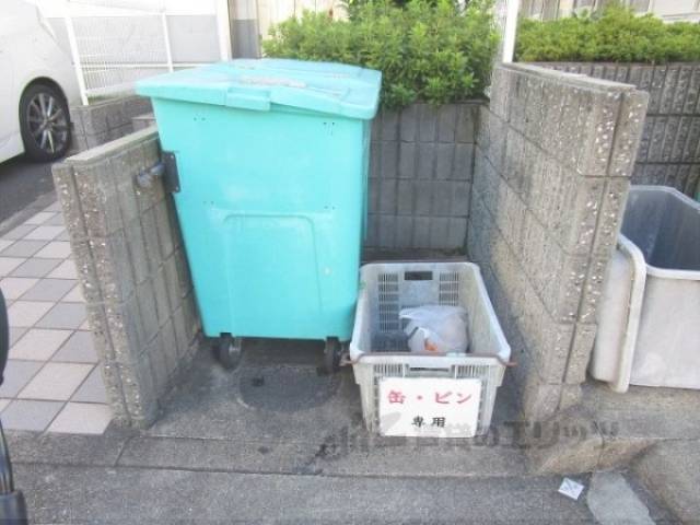 ゴミ置き場