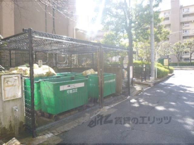 ゴミ捨て場