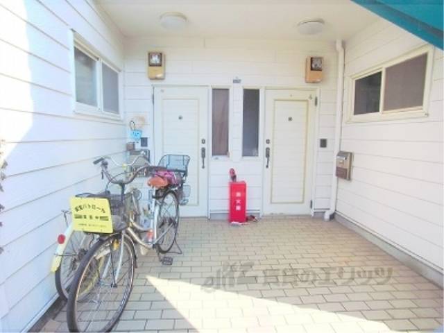 玄関前