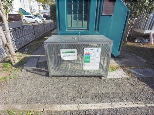 ゴミ捨て場