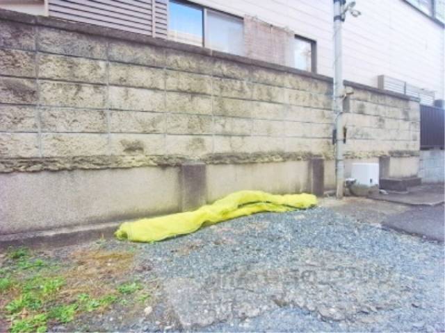 エントランス　ゴミ置き場