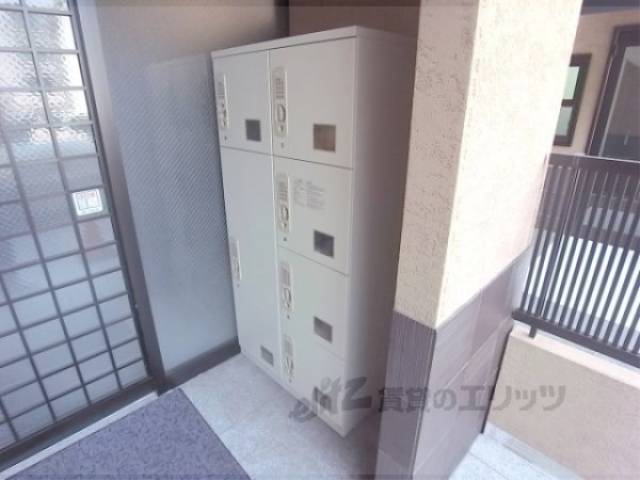 宅配ボックス