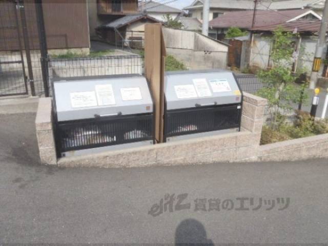 ゴミボックス