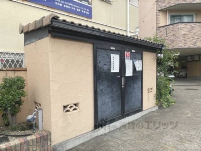 ゴミ置き場