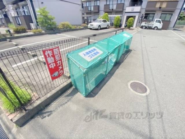 ゴミ置き場