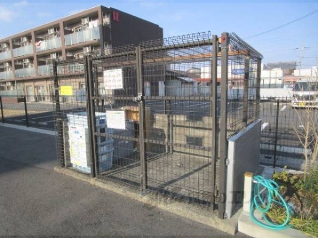 ゴミ置き場