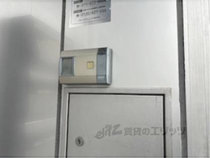 入口セキュリティー