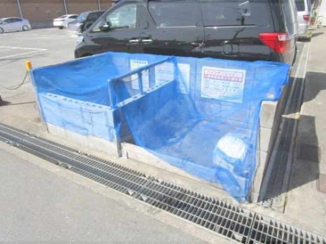 ゴミ置き場