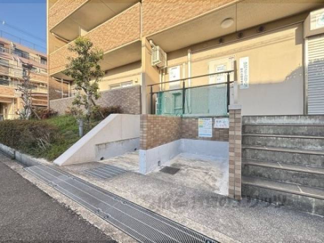 ゴミ置き場