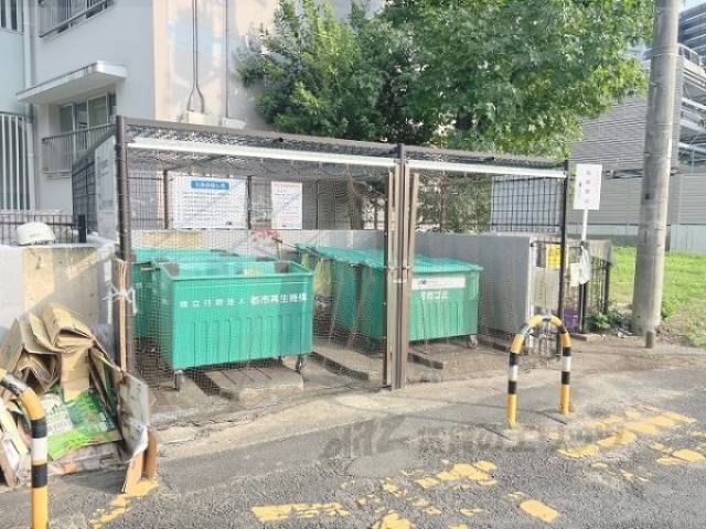ゴミ置き場