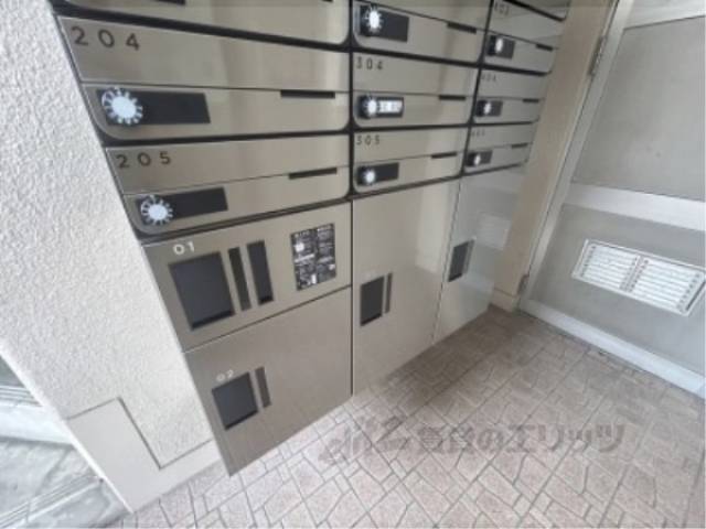 宅配ボックス