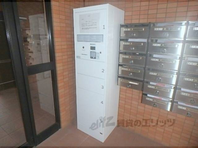 宅配ボックス