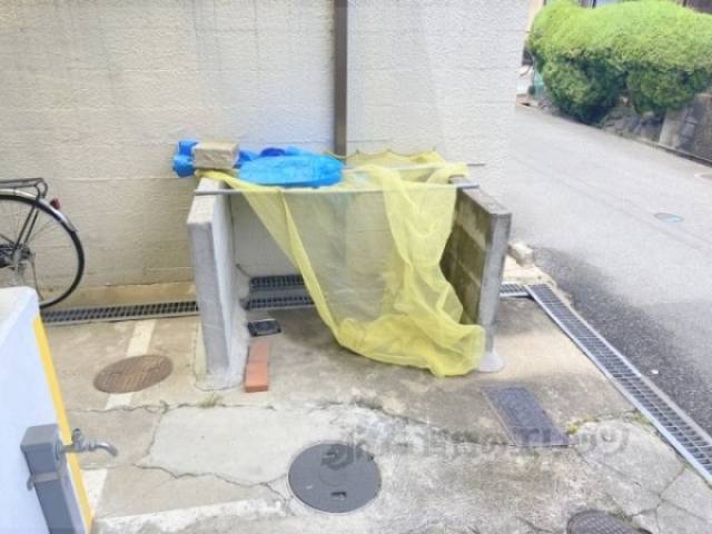ゴミ置き場