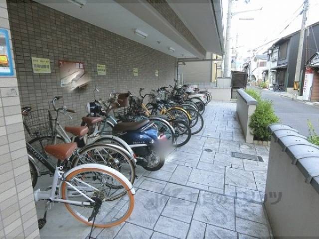 駐輪場