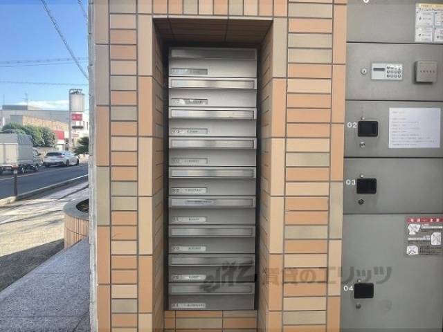 宅配ボックス