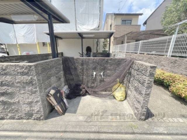 ゴミ置き場