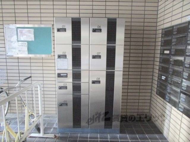 宅配ボックス