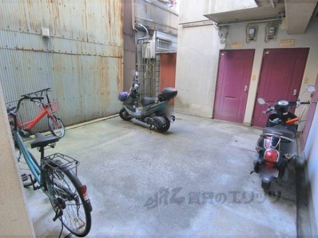 駐輪場