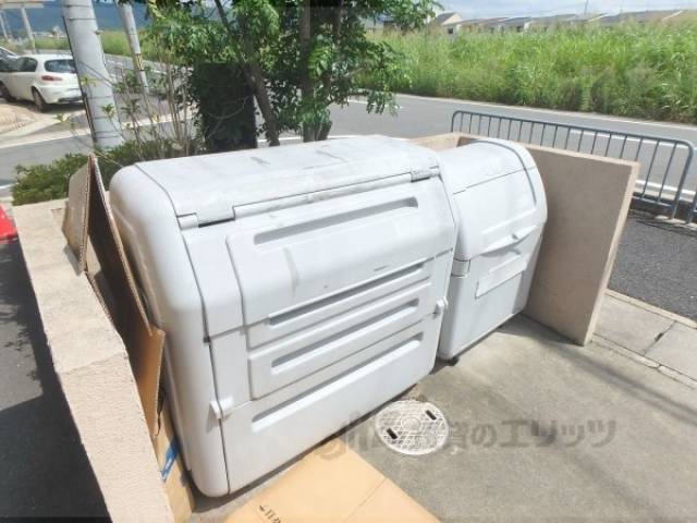 ゴミ捨て場