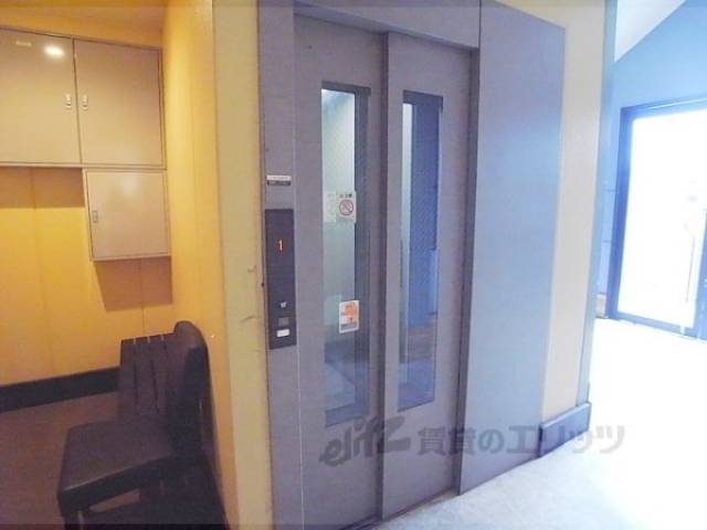 エレベーター