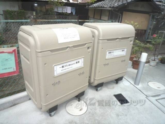 ゴミ捨て場