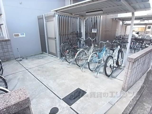 駐輪場